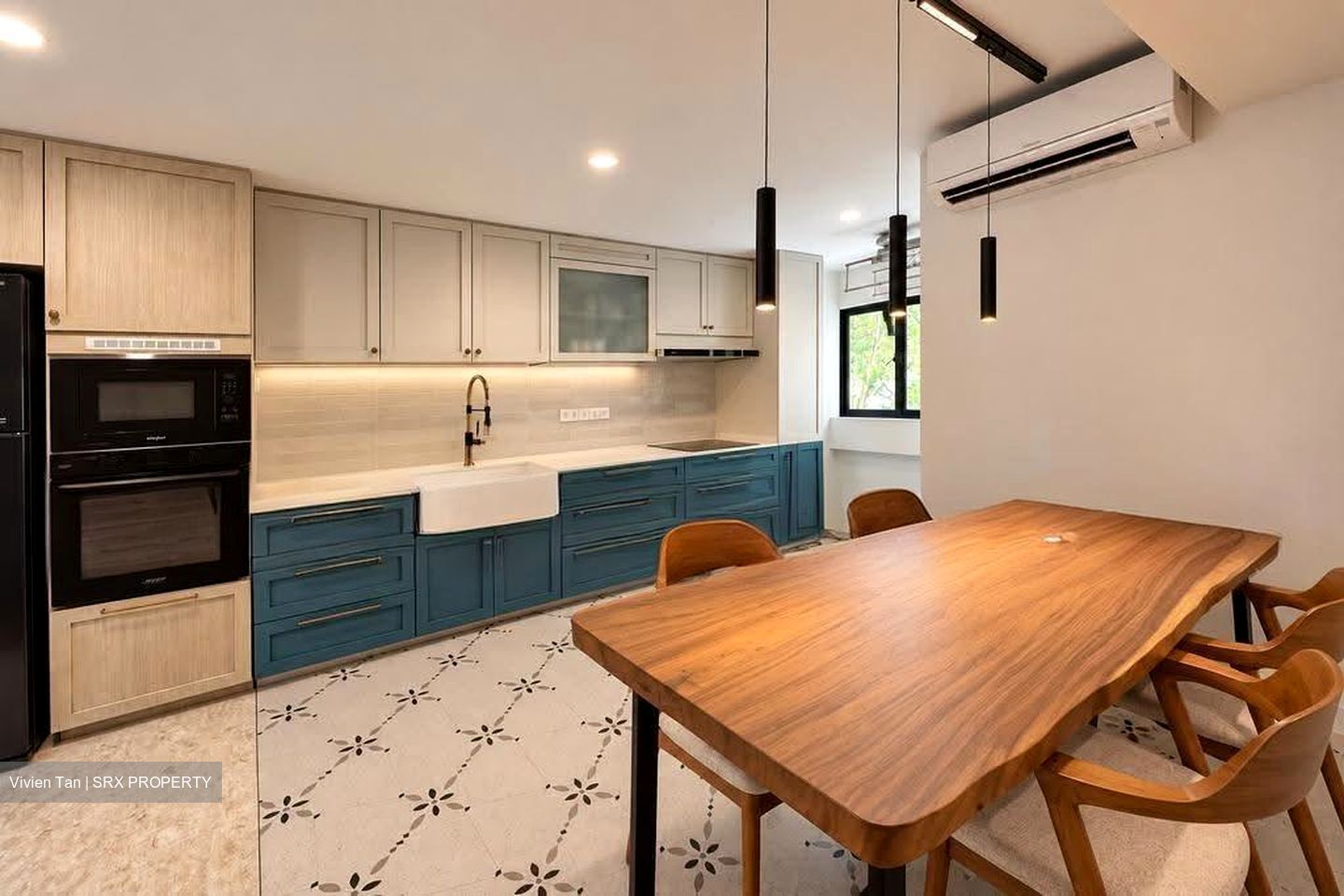 Blk 234 Hougang Avenue 1 (Hougang), HDB Executive #634655301